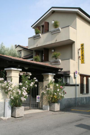 Гостиница Hotel Rocco  Арлате